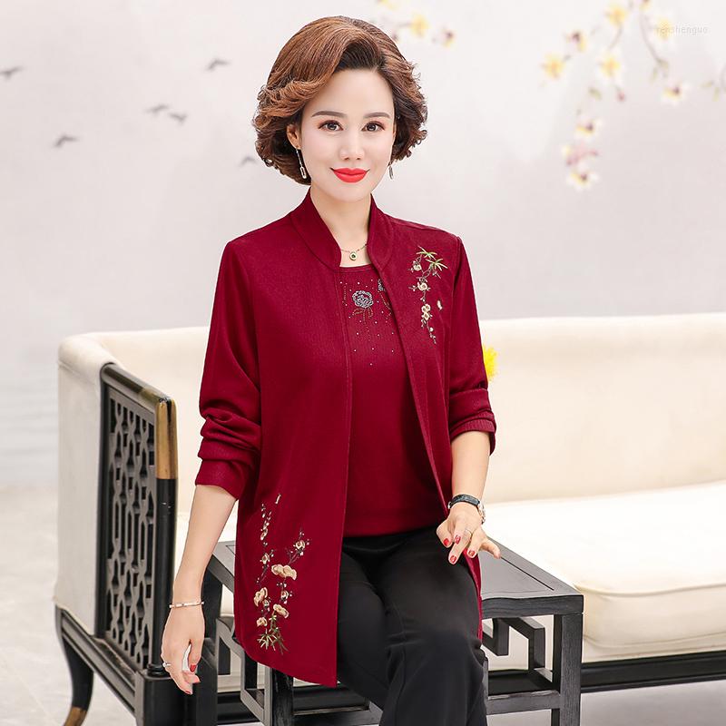 Women's Jackets Spring Middle-Aged Mother Knitting Coat Fashion Embroidery 50-60 Year Old Women Two-Piece Set Cardigan X146, Blue
Women's Jackets Spring Middle-Aged Mother Knitting Coat Fashion Embroidery 50-60 Year Old Women Two-Piece Set Cardigan X146, Blue