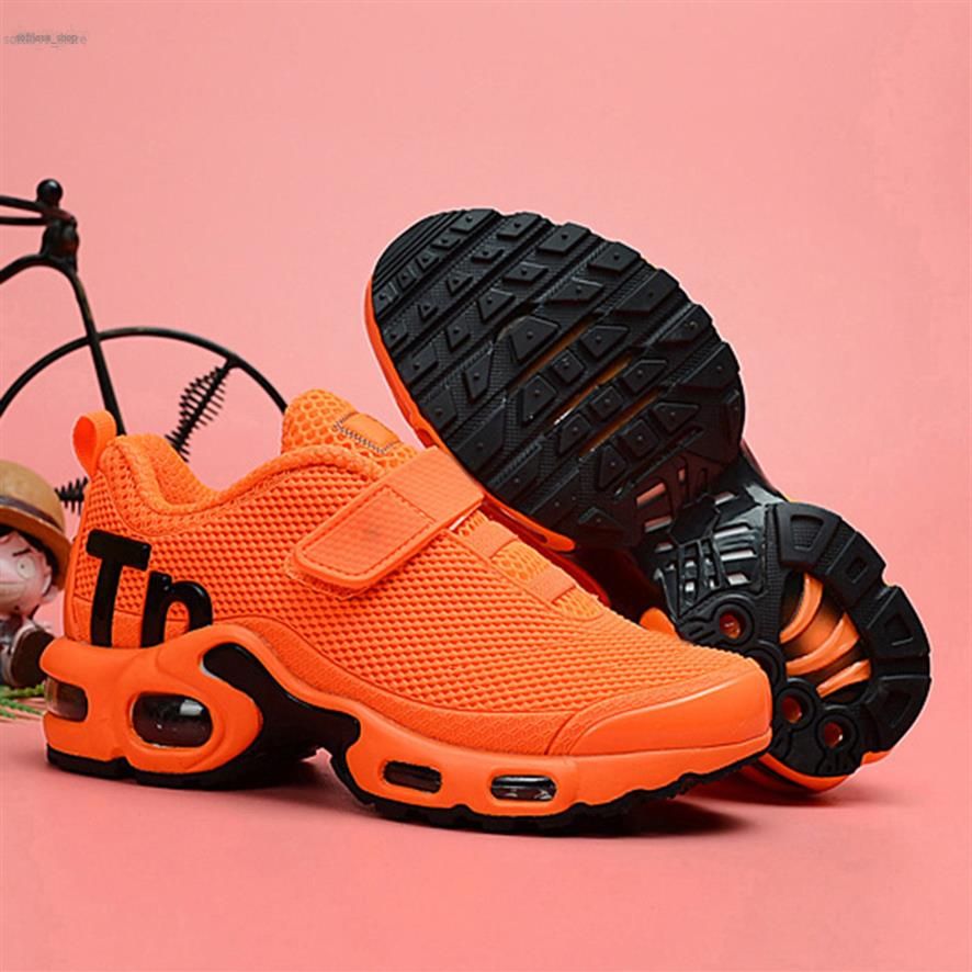 Kids baby plus tn boy girl shoe For children high quality classic parent-child athletic outdoor mix sneaker black casual shoes Siz 28-35, Color 1
Kids baby plus tn boy girl shoe For children high quality classic parent-child athletic outdoor mix sneaker black casual shoes Siz 28-35, Color 1