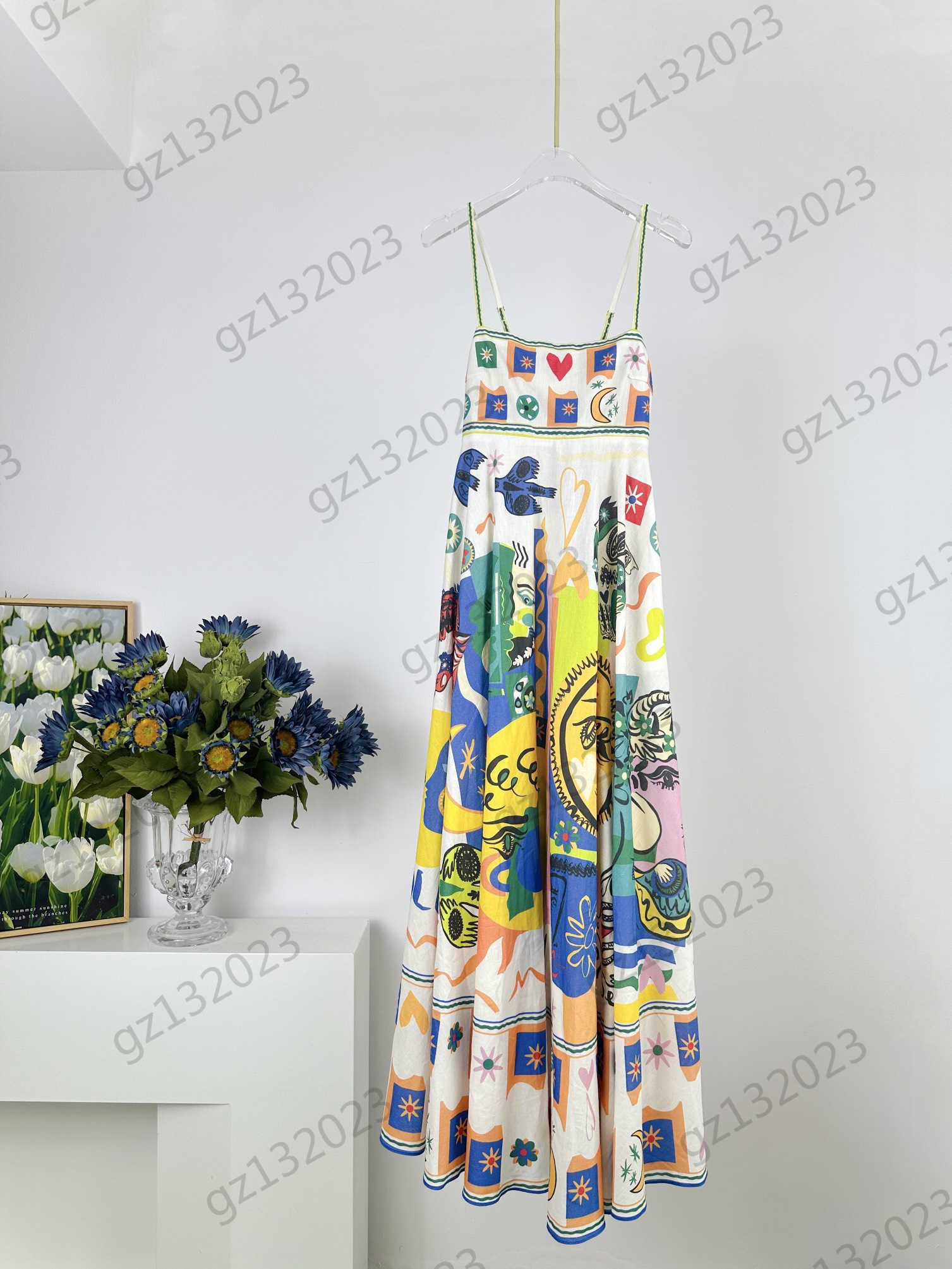 Coloured Painting Dress Back Elastic Design Pull High Waist Line Slim Dress Linen Fabric Adjustable Suspender Large Hemline A-line Maxiskit Women Dresses
Coloured Painting Dress Back Elastic Design Pull High Waist Line Slim Dress Linen Fabric Adjustable Suspender Large Hemline A-line Maxiskit Women Dresses