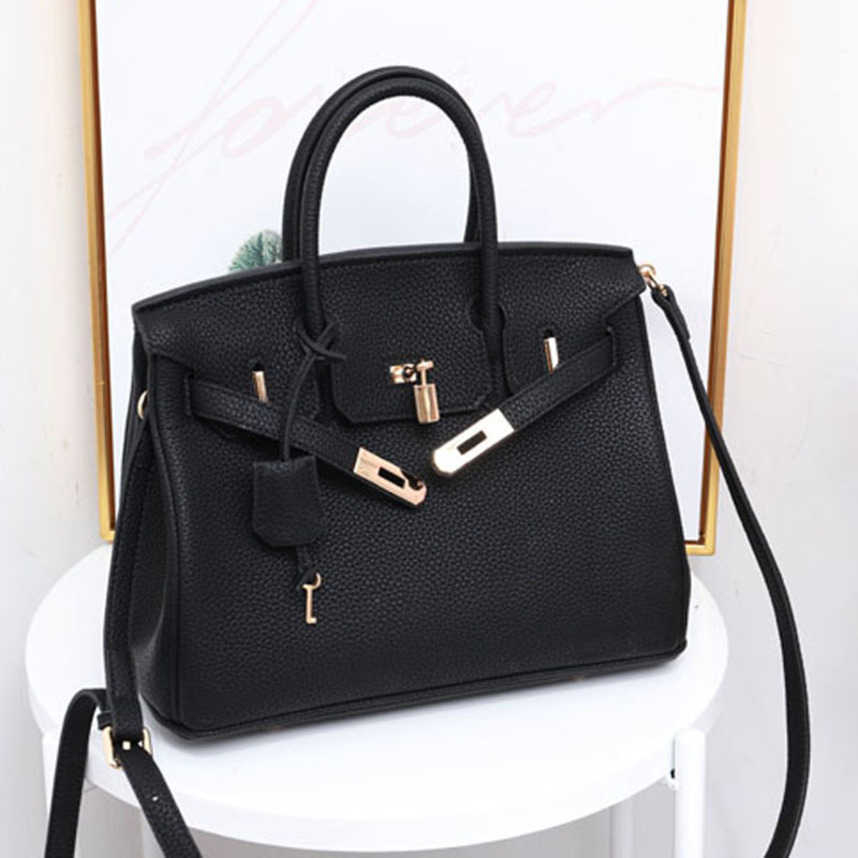 Fashion Design Women Shoulder Bags PU pattern diagonal cross women's bag multi-color small single Ladies Bag 56%off Discount Female Handbags Purse, 20cm black
Fashion Design Women Shoulder Bags PU pattern diagonal cross women's bag multi-color small single Ladies Bag 56%off Discount Female Handbags Purse, 20cm black