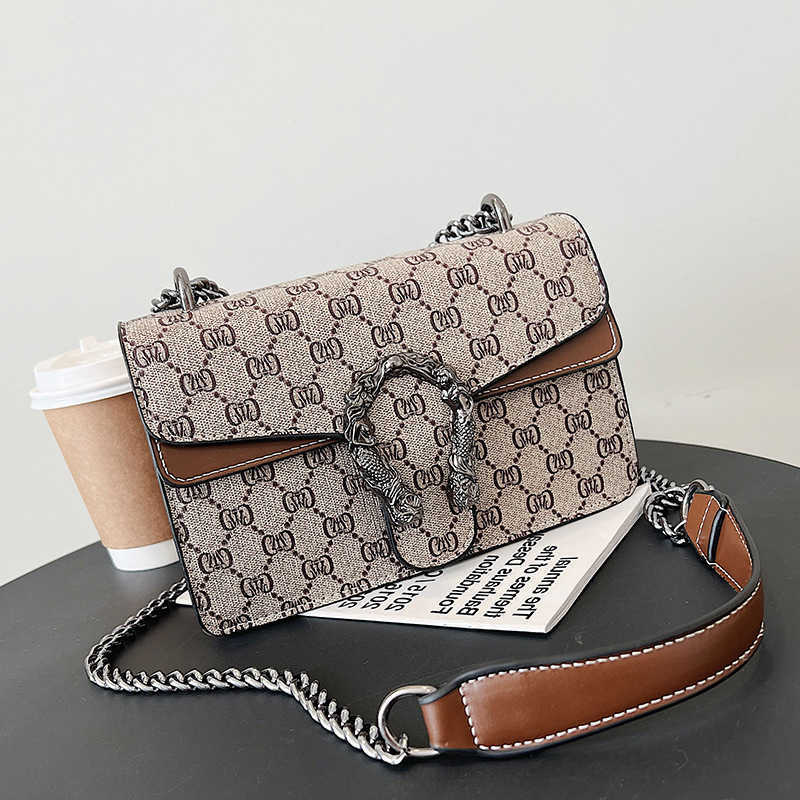 Purses and Handbags Women Bag underarm women's mini chain small versatile single shoulder messenger bag 68%off New Design Tassel Bags for Woman, Red
Purses and Handbags Women Bag underarm women's mini chain small versatile single shoulder messenger bag 68%off New Design Tassel Bags for Woman, Red