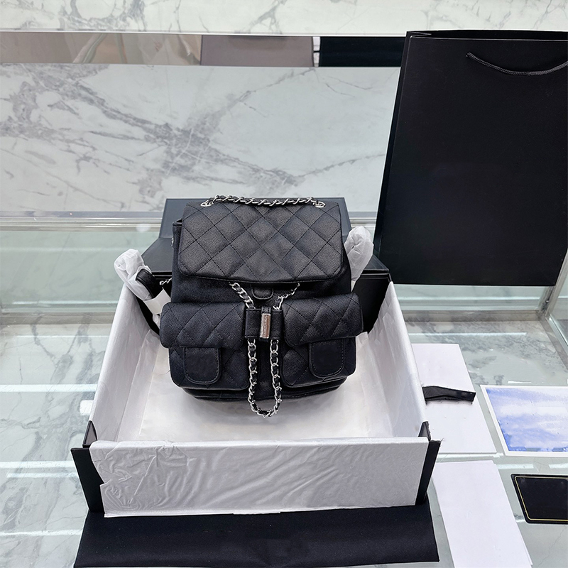 luxury backpack woman designer handbag fashion shoulder bags hot leather mini Backpacks luxurys handbags 20cm purse wallet totes travel back pack, Black patent leather
luxury backpack woman designer handbag fashion shoulder bags hot leather mini Backpacks luxurys handbags 20cm purse wallet totes travel back pack, Black patent leather