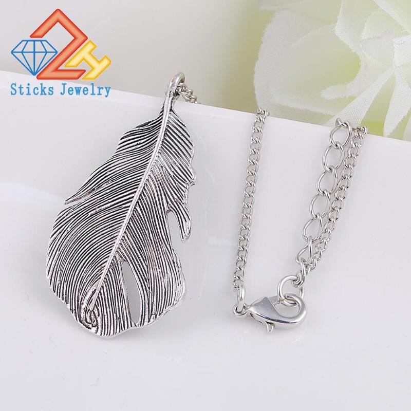Pendant Necklaces Occident Takahashi Goro Goro's Titanium Jewelry Stainless Steel Feather Pendants
Pendant Necklaces Occident Takahashi Goro Goro's Titanium Jewelry Stainless Steel Feather Pendants
