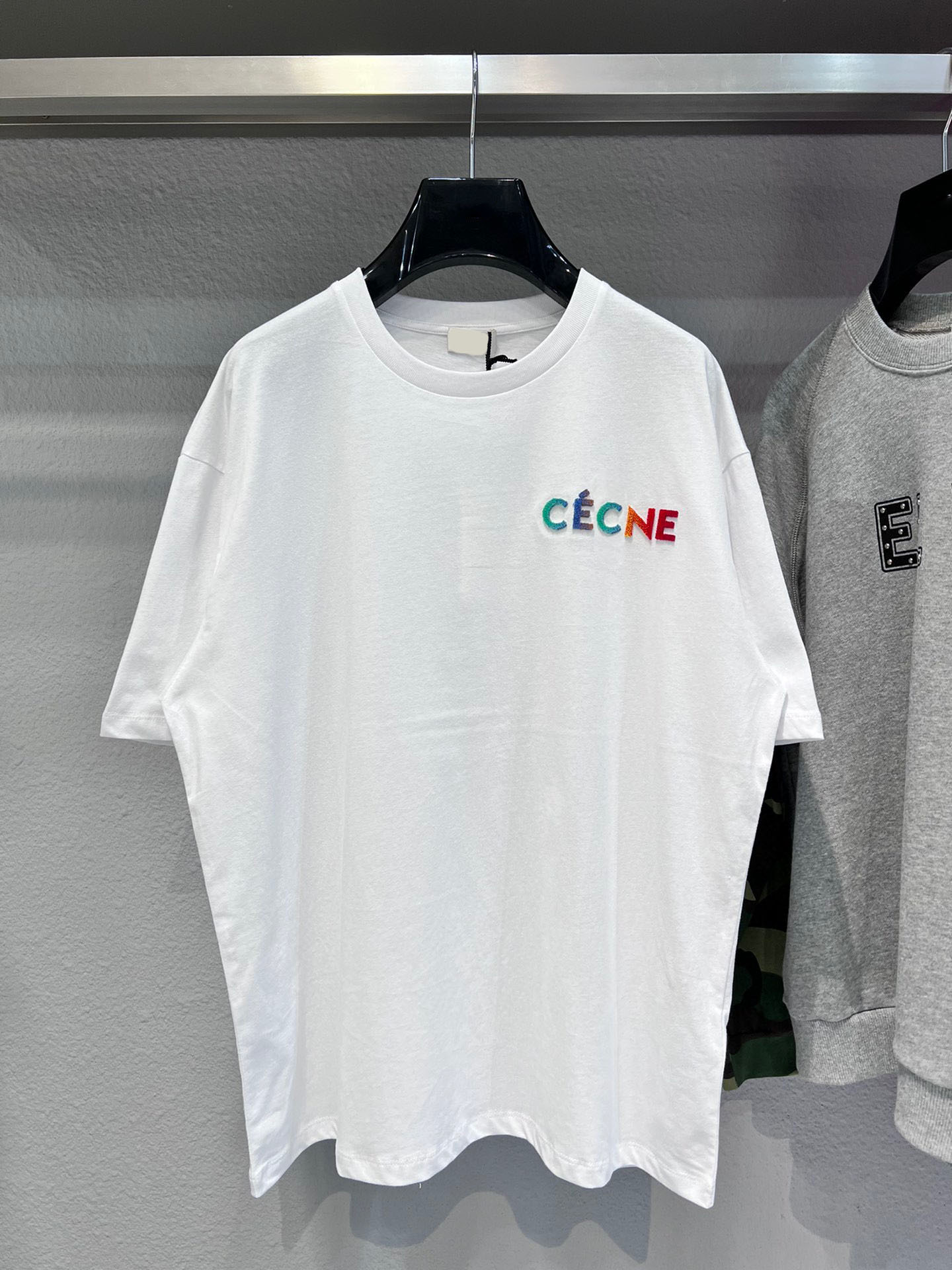 Men's T-Shirts Round neck embroidered and printed polar style summer wear with street pure cotton Tq, 21
Men's T-Shirts Round neck embroidered and printed polar style summer wear with street pure cotton Tq, 21