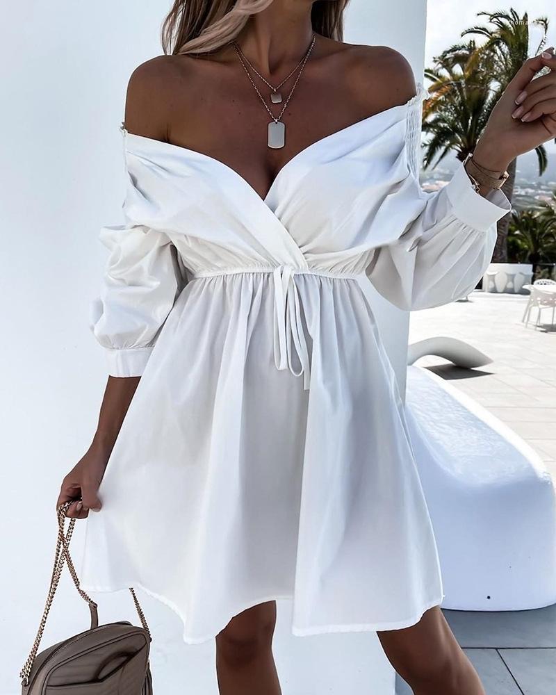 Ethnic Clothing Off Shoulder V Neck Sexy High Waist Elastic Mini Dress Gathered Ruched Strapless Summer Solid Color Fashion
Ethnic Clothing Off Shoulder V Neck Sexy High Waist Elastic Mini Dress Gathered Ruched Strapless Summer Solid Color Fashion