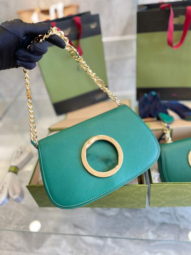 lLuxury Designer handbag Fashion bags women classic style totes Shopping bag travel street design Famous letter printing Mini cross body w3
lLuxury Designer handbag Fashion bags women classic style totes Shopping bag travel street design Famous letter printing Mini cross body w3