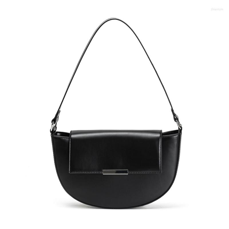 Evening Bags Luxury Design Bag For Women Solid Color Shoulder Casual Ins Fashion Female Ladies Saddle, Black
Evening Bags Luxury Design Bag For Women Solid Color Shoulder Casual Ins Fashion Female Ladies Saddle, Black