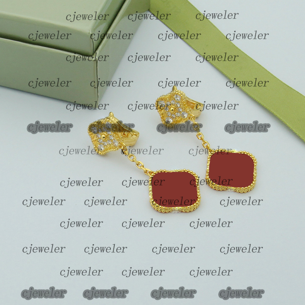 Charm stud earrings Four leaf flower drill vc Earrings Mother-of-pearl Shell Silver 18K Gold agate Designer for womens luxury jewellery wedding
Charm stud earrings Four leaf flower drill vc Earrings Mother-of-pearl Shell Silver 18K Gold agate Designer for womens luxury jewellery wedding