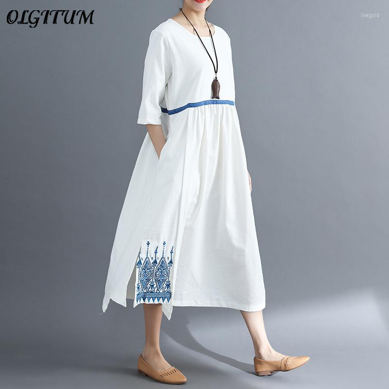 Party Dresses Summer National Style Loose Dress Large Size Women Embroidery Design Stitching High Quality Cotton And Linen, Blue
Party Dresses Summer National Style Loose Dress Large Size Women Embroidery Design Stitching High Quality Cotton And Linen, Blue