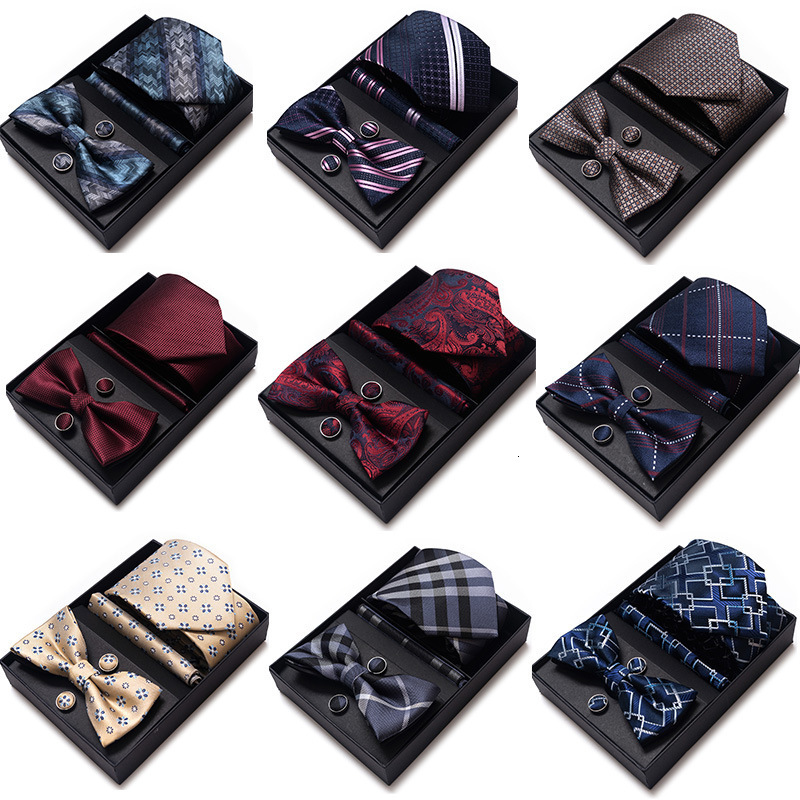 Bolo Ties Luxury Tie Set Gift Box For Men Necktie Bowtie Handkerchief Cufflinks Suit Wedding Business Man Cufflink Pocket Square Gifts 230217
Bolo Ties Luxury Tie Set Gift Box For Men Necktie Bowtie Handkerchief Cufflinks Suit Wedding Business Man Cufflink Pocket Square Gifts 230217