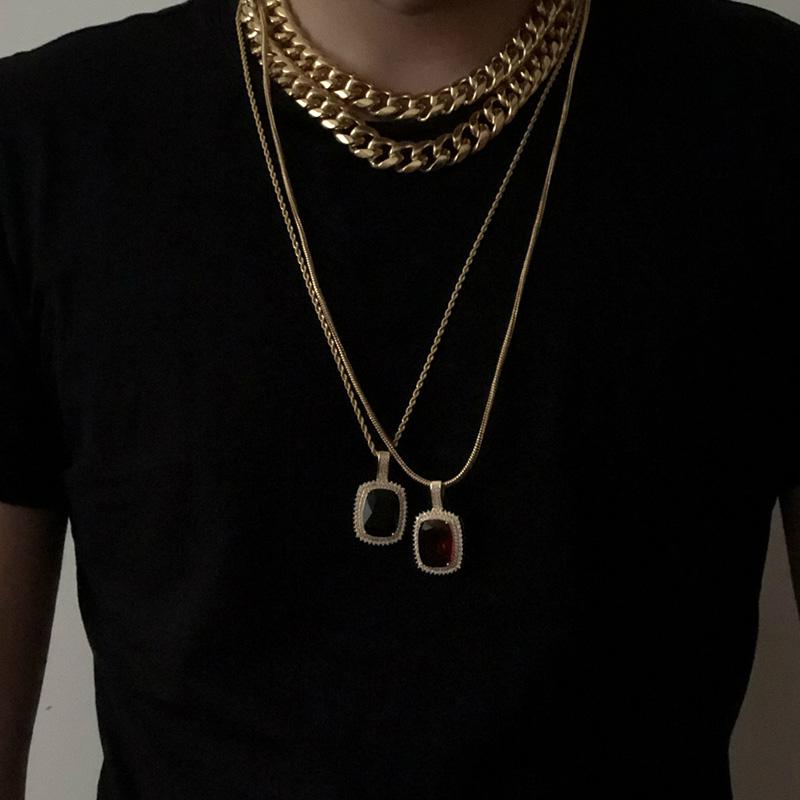 Pendant Necklaces 4 Pcs/Set Fashion Women Set Square Black Red Gem Clavicle Chain Multilayer Gold Necklace Wedding Jewelry
Pendant Necklaces 4 Pcs/Set Fashion Women Set Square Black Red Gem Clavicle Chain Multilayer Gold Necklace Wedding Jewelry