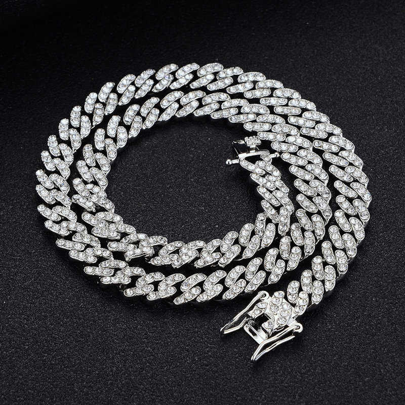 Cuban Necklace Men And Women Hip-hop 9mm Cuban Chain For Men And Women Fashion Personality Hip-hop Fashion Clavicle Chain
Cuban Necklace Men And Women Hip-hop 9mm Cuban Chain For Men And Women Fashion Personality Hip-hop Fashion Clavicle Chain