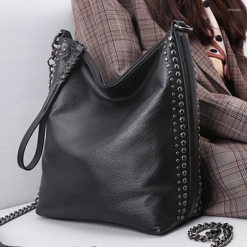Evening Bags Genuine Leather Women's Shoulder Bag Handbag Messenger Designer Classic Black Hobos Large Capacity Casual Special Sac
Evening Bags Genuine Leather Women's Shoulder Bag Handbag Messenger Designer Classic Black Hobos Large Capacity Casual Special Sac