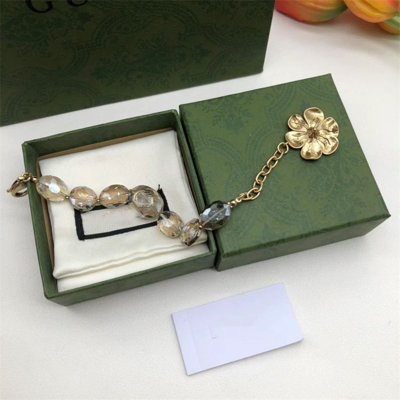 Luxurious jewelry for teen girls gifts gold bracelet valentine s day classical couple fashionable punk pearl diamonds flower love herat designer bracelets E23
Luxurious jewelry for teen girls gifts gold bracelet valentine s day classical couple fashionable punk pearl diamonds flower love herat designer bracelets E23