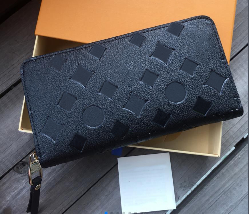 Women Shopping Bags luxurys Wallet designers Handbags purses Fashion Shoulder bag Crossbody G181617 Cell Phone Pocket
Women Shopping Bags luxurys Wallet designers Handbags purses Fashion Shoulder bag Crossbody G181617 Cell Phone Pocket
