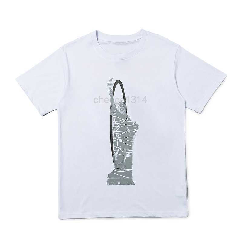 Mens Designer T Shirt New Arrival Men Women High Quality Casual Short Sleeve Hip Hop Tee 2 Colors95M9, White (red v)
Mens Designer T Shirt New Arrival Men Women High Quality Casual Short Sleeve Hip Hop Tee 2 Colors95M9, White (red v)