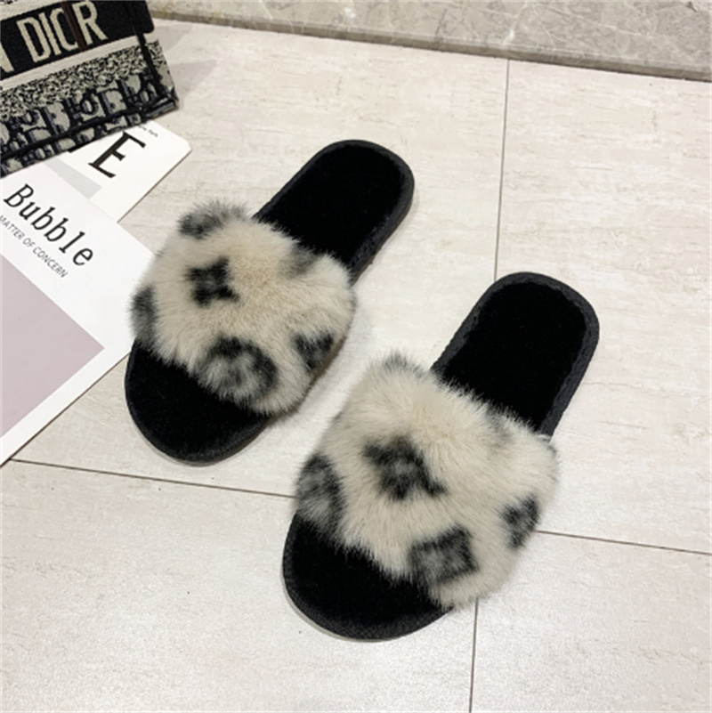 Autumn and winter new wool women slippers Super warm feeling Non slip rubber outsole sandals Excellent comfort more colour shoes, Black
Autumn and winter new wool women slippers Super warm feeling Non slip rubber outsole sandals Excellent comfort more colour shoes, Black