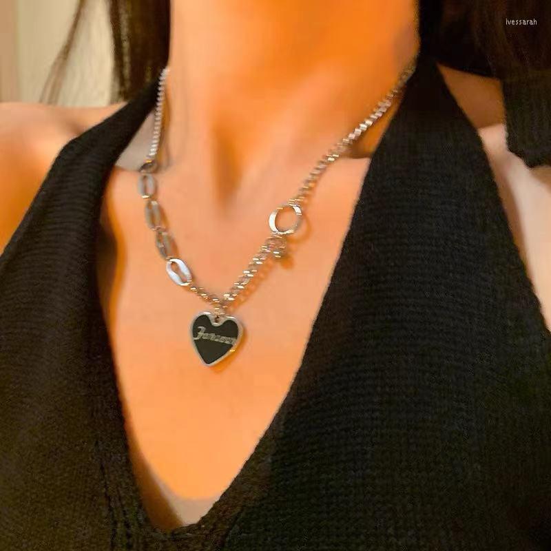 Pendant Necklaces Hip-hop Trend Black Love For Women Long Sweater Collarbone Chains Necklace Choker Jewelry Accessories Collares
Pendant Necklaces Hip-hop Trend Black Love For Women Long Sweater Collarbone Chains Necklace Choker Jewelry Accessories Collares