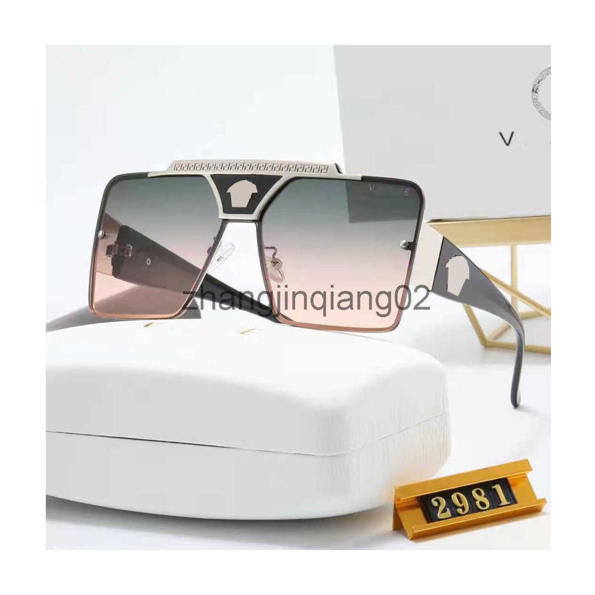 Designer Versage Sunglass For Woman Mens Cycle Luxurious Fashion Sport Polarize Sunglasses Summer New Vintage UV Proof Baseball Oversized Glasses
Designer Versage Sunglass For Woman Mens Cycle Luxurious Fashion Sport Polarize Sunglasses Summer New Vintage UV Proof Baseball Oversized Glasses