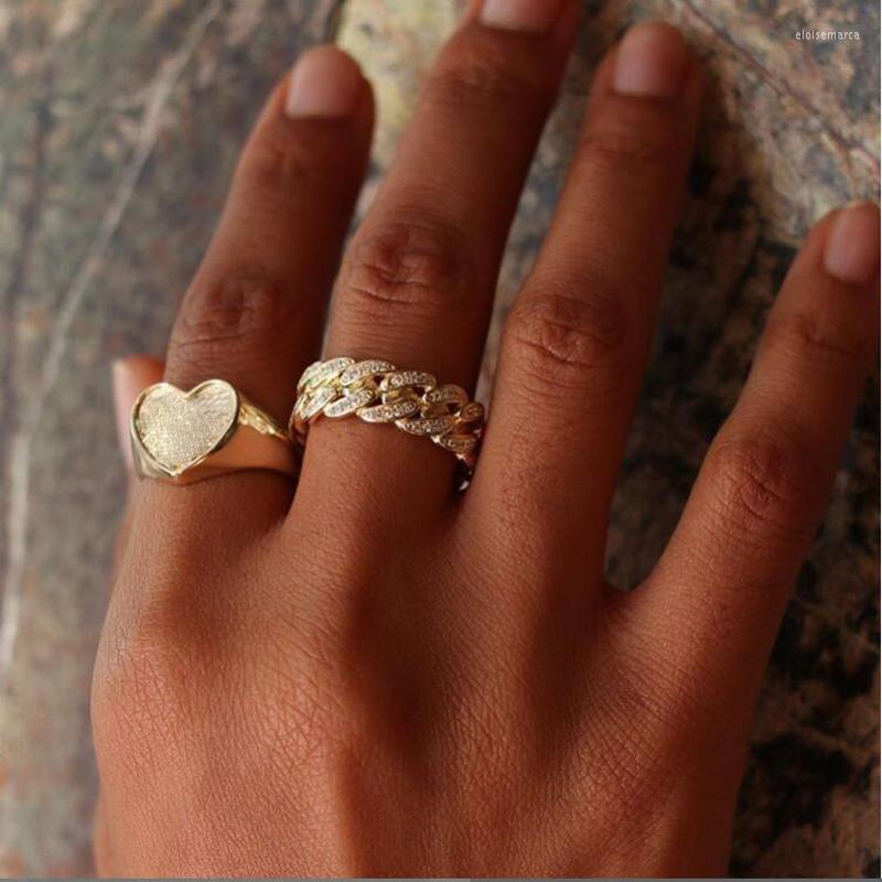 Wedding Rings Top Quality Iced Out Bling 5a Cubic Zirconia Miami Cuban Link Chain Ring For Women Hip Hop Engagement Band Trendy Finger
Wedding Rings Top Quality Iced Out Bling 5a Cubic Zirconia Miami Cuban Link Chain Ring For Women Hip Hop Engagement Band Trendy Finger