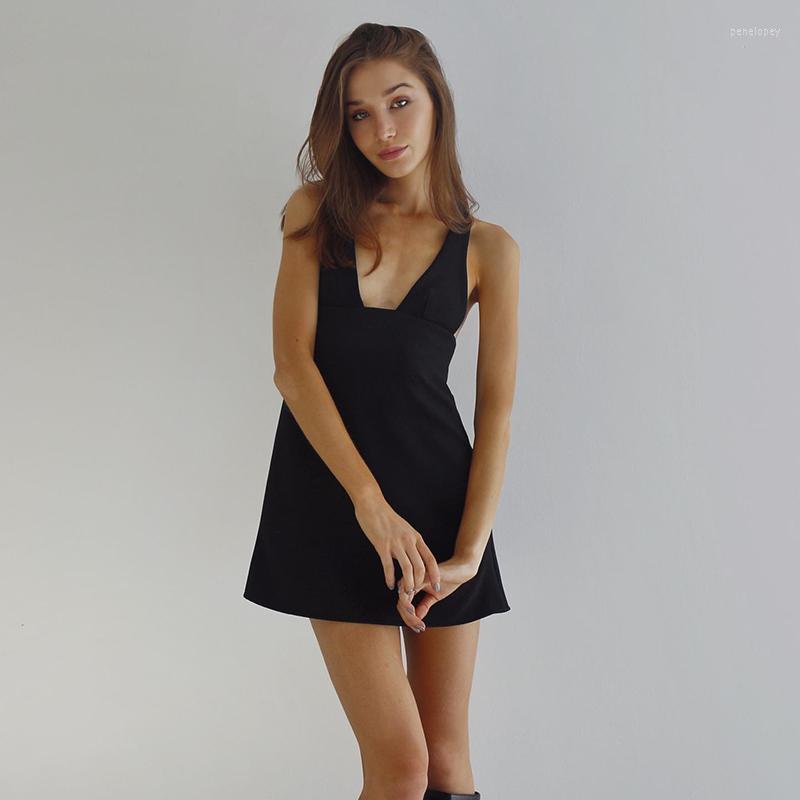 Casual Dresses Women' Summer Sexy Sleeveless Backless Dress Solid Color Deep V-neck Low Cut Satin Temperament Mini Party Club Clothes, Black
Casual Dresses Women' Summer Sexy Sleeveless Backless Dress Solid Color Deep V-neck Low Cut Satin Temperament Mini Party Club Clothes, Black