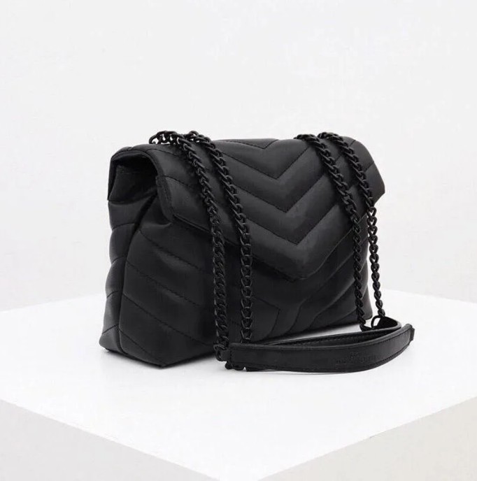 2023 Luxury Handbag Shoulder Bag Brand Designer Seam Leather Ladies Metal Chain Black Clamshell Messenger Chain Bags with Box Wholesale
2023 Luxury Handbag Shoulder Bag Brand Designer Seam Leather Ladies Metal Chain Black Clamshell Messenger Chain Bags with Box Wholesale