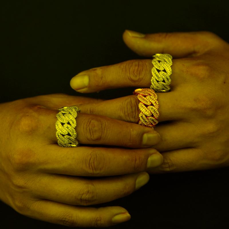 Cluster Rings Gold Plated Miami Cuban Link Chain Men's Iced Out Sparking Bling Full Cubic Zircon Hip Hop Baguette CZ Rock JewelryCluster
Cluster Rings Gold Plated Miami Cuban Link Chain Men's Iced Out Sparking Bling Full Cubic Zircon Hip Hop Baguette CZ Rock JewelryCluster