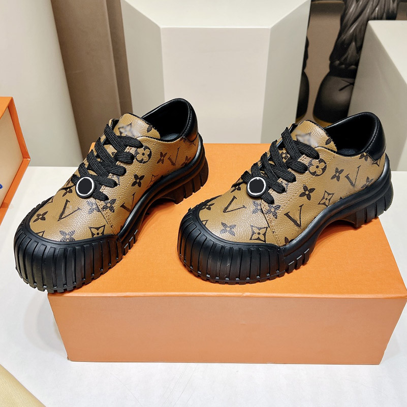 Casual Shoes Womens Street Dancing Shoes Cowboy Shoes Retro Round Head Lace-up Non-slip Rubber Sole Travel Mountaineering Skateboard Shoes Loafer Sole Height 4cm, Box
Casual Shoes Womens Street Dancing Shoes Cowboy Shoes Retro Round Head Lace-up Non-slip Rubber Sole Travel Mountaineering Skateboard Shoes Loafer Sole Height 4cm, Box