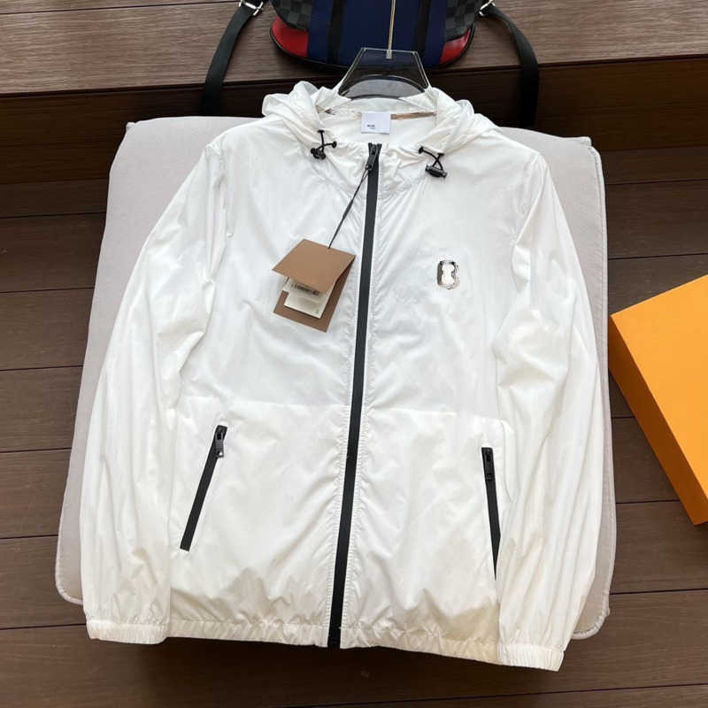 Men's plus size jacket designer hoodie summer thin coat outdoor lightweight breathable turnover clothes back horse printed windproof jackets oversize sweatshirt, White
Men's plus size jacket designer hoodie summer thin coat outdoor lightweight breathable turnover clothes back horse printed windproof jackets oversize sweatshirt, White