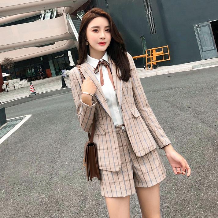 Women' Suits & Blazers Fashion Casual Women And Jackets Elegant Ladies Business Clothes Office Uniform Designs OL Styles, Gray
Women' Suits & Blazers Fashion Casual Women And Jackets Elegant Ladies Business Clothes Office Uniform Designs OL Styles, Gray