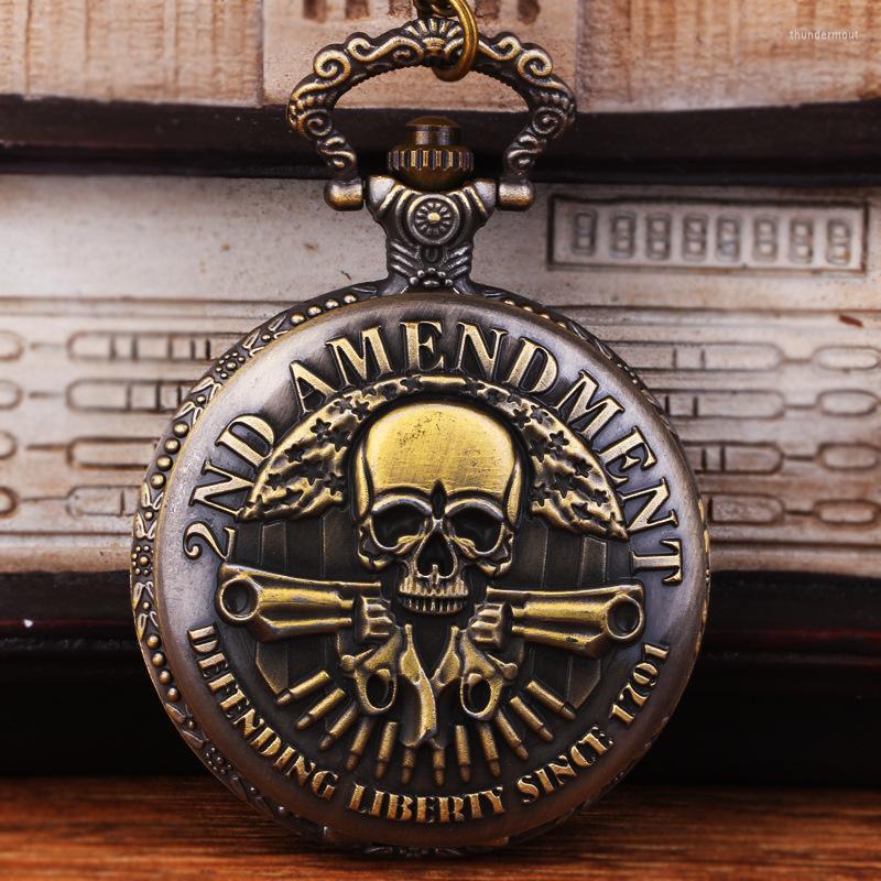 Pocket Watches Fashion Bronze Unisex Men Women Watch Retro Style Necklace Chain Skull Quartz Fob Clock Relogio Masulino
Pocket Watches Fashion Bronze Unisex Men Women Watch Retro Style Necklace Chain Skull Quartz Fob Clock Relogio Masulino