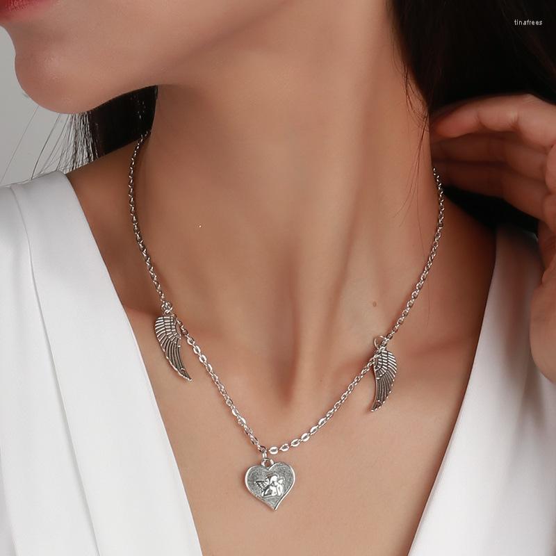 Choker 2023 Simple Silver Color Heart Wing Pendant Necklace Fashion Women Casual Party Wedding Jewelry Accessary
Choker 2023 Simple Silver Color Heart Wing Pendant Necklace Fashion Women Casual Party Wedding Jewelry Accessary