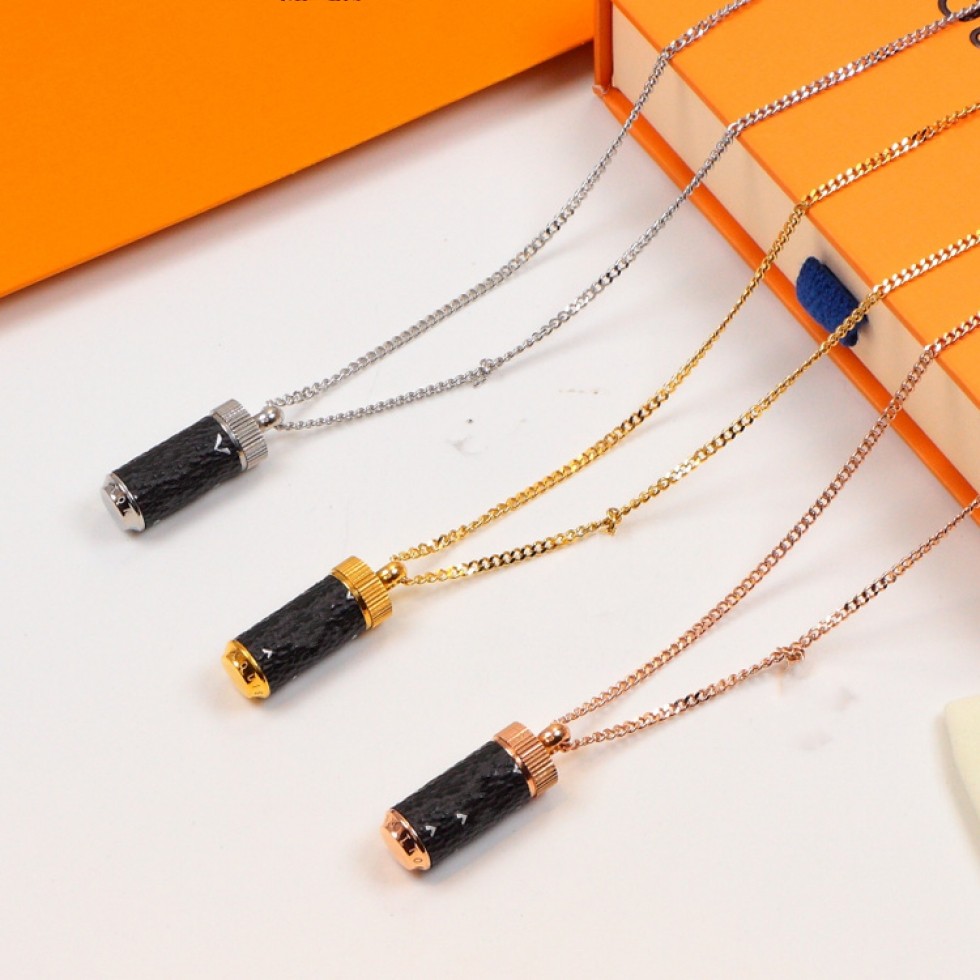 Original designer pendant black flower bottle necklace letter V logo engrave choker Stainless Steel Gold silver rose girls Women 45cm extender chain 5cm
Original designer pendant black flower bottle necklace letter V logo engrave choker Stainless Steel Gold silver rose girls Women 45cm extender chain 5cm