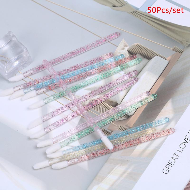 Makeup Brushes 50pcs Disposable Lip Brush Transparent High Quality Lipstick Gloss Lipbrush Wands Applicator Cosmetic Make Up ToolsMakeup Mak
Makeup Brushes 50pcs Disposable Lip Brush Transparent High Quality Lipstick Gloss Lipbrush Wands Applicator Cosmetic Make Up ToolsMakeup Mak