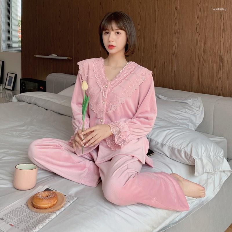 Women's Sleepwear Autumn Winter Women Velvet Pajamas Lace Trim 2PCS Sleep Suit V-Neck Top Pant Casual Home Clothes Fashion Nightwear, Pink
Women's Sleepwear Autumn Winter Women Velvet Pajamas Lace Trim 2PCS Sleep Suit V-Neck Top Pant Casual Home Clothes Fashion Nightwear, Pink