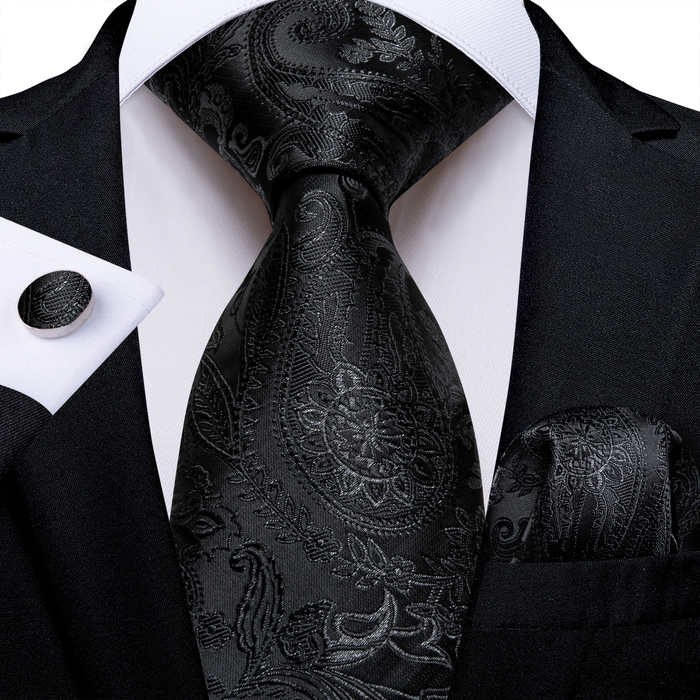 Bolo Ties 2023 Luxury Black Paisley Striped Men's 8cm Silk Set Handkerchief Cufflinks Wedding Business Suit Accessories DiBanGu 230217
Bolo Ties 2023 Luxury Black Paisley Striped Men's 8cm Silk Set Handkerchief Cufflinks Wedding Business Suit Accessories DiBanGu 230217
