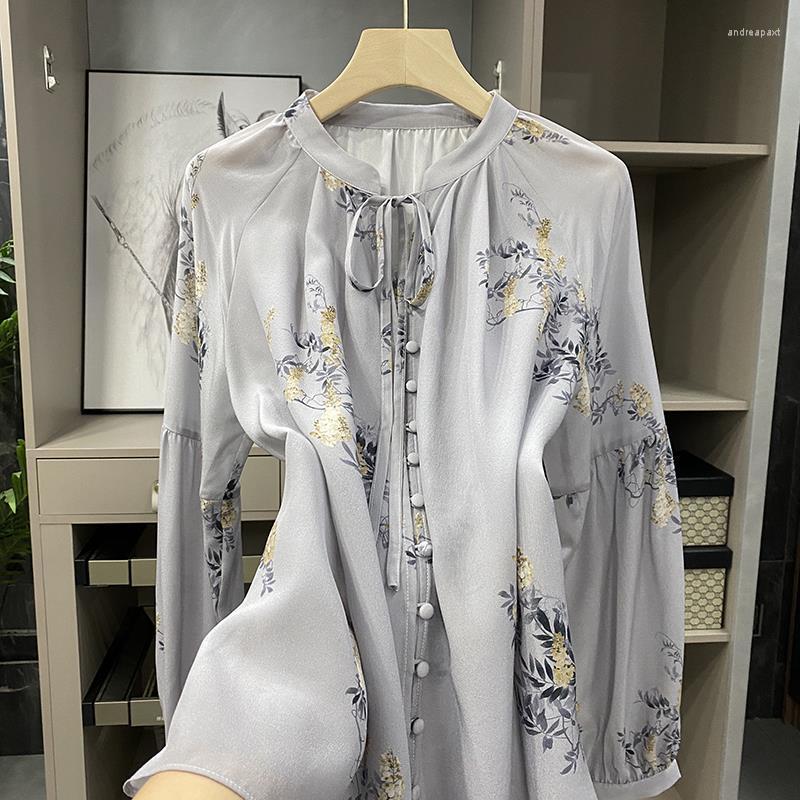 Women' Blouses 2023 Spring Imitation Silk Lantern Sleeve Shirt Top Women Print Retro Long Blouse Camisas Mujer, Gray
Women' Blouses 2023 Spring Imitation Silk Lantern Sleeve Shirt Top Women Print Retro Long Blouse Camisas Mujer, Gray