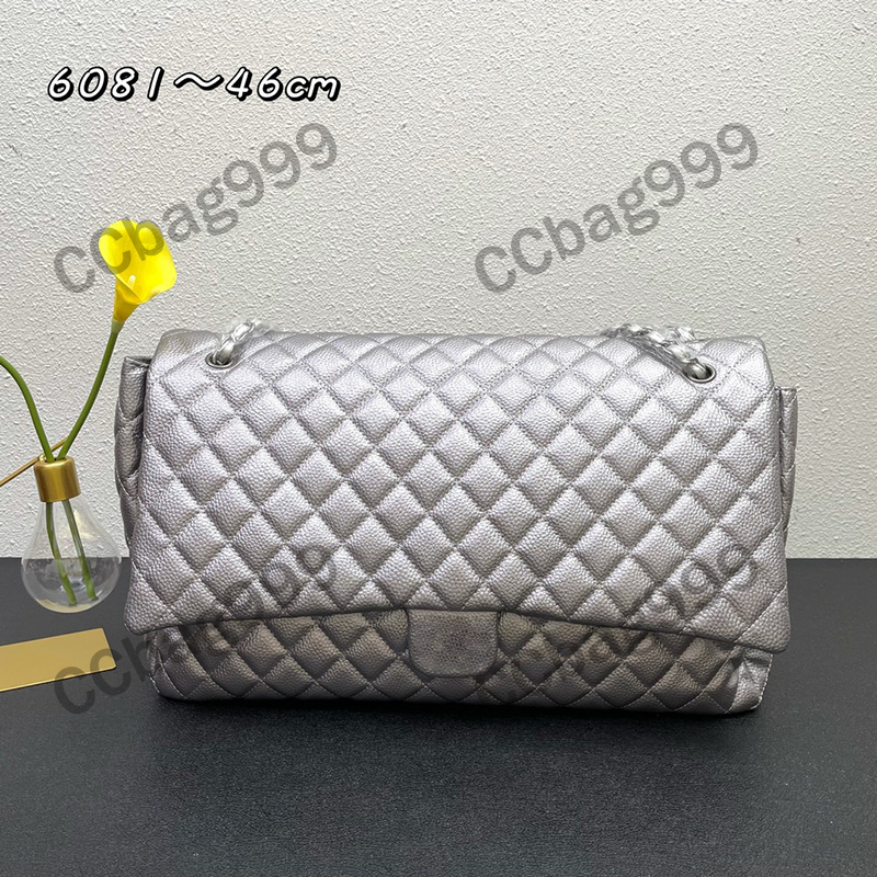 Luxury Caviar Airport Series Boarding Bags Cowhide Leather Gold and Silver Hardware Single Shoulder Underarm Bag Womens Maxi Handbags Clutch Designer 46x26x14cm, Black silver chain
Luxury Caviar Airport Series Boarding Bags Cowhide Leather Gold and Silver Hardware Single Shoulder Underarm Bag Womens Maxi Handbags Clutch Designer 46x26x14cm, Black silver chain