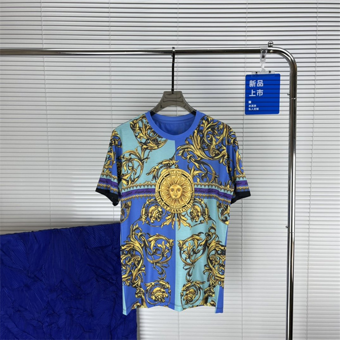 Luxury TShirt Men s Women Designer T Shirts Short Summer Fashion Casual with Brand Letter High Quality Designers t-shirt#100
Luxury TShirt Men s Women Designer T Shirts Short Summer Fashion Casual with Brand Letter High Quality Designers t-shirt#100