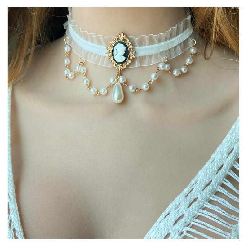 Chains French Vintage Women Head Pearl Tassel Clavicle Chain For Fashion Drop Pendant Necklace Portrait Pattern Collar Gift
Chains French Vintage Women Head Pearl Tassel Clavicle Chain For Fashion Drop Pendant Necklace Portrait Pattern Collar Gift