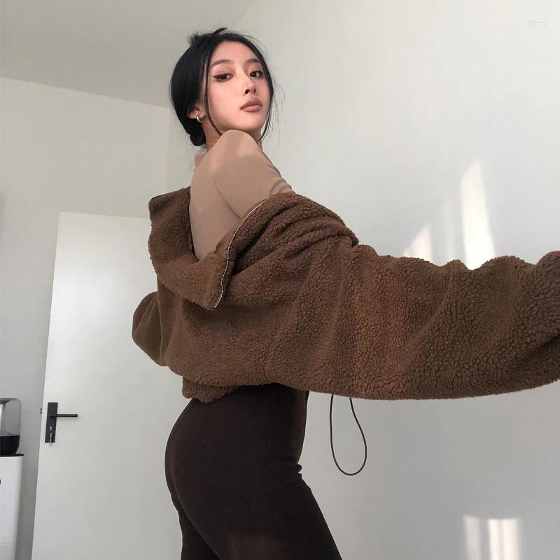 Women's Jackets Winter Long Sleeve Stand Collar Cropped Coats Y2K Vintage Artifical Fur Zip Up Drawstring Chic Women Fashion Streetwear, Beige
Women's Jackets Winter Long Sleeve Stand Collar Cropped Coats Y2K Vintage Artifical Fur Zip Up Drawstring Chic Women Fashion Streetwear, Beige