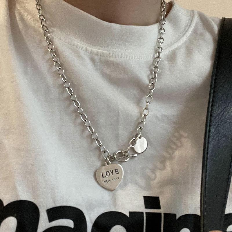 Chains Minimalist 925 Sterling Silver Geometric Letter Necklace Retro Fashion Hip Hop OT Buckle Clavicle Chainfor Girlfriend GiftChains
Chains Minimalist 925 Sterling Silver Geometric Letter Necklace Retro Fashion Hip Hop OT Buckle Clavicle Chainfor Girlfriend GiftChains