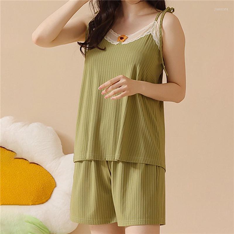 Women's Sleepwear Summer Suspenders Pajamas Female Simple Student Thin Ice Silk Shorts Vest V-neck Lace Sexy Loose Two-piece Suit Casual, C blue
Women's Sleepwear Summer Suspenders Pajamas Female Simple Student Thin Ice Silk Shorts Vest V-neck Lace Sexy Loose Two-piece Suit Casual, C blue