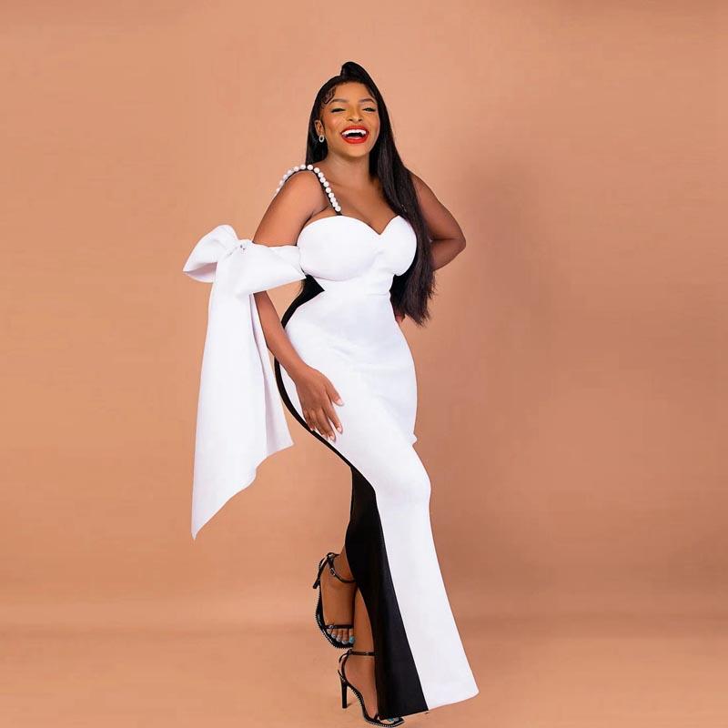 Party Dresses Elegant White Black Beaded Spaghetti Strap Long Aso Ebi Prom Gowns Sexy Sweetheart Satin Mermaid Women Evening VestidosParty
Party Dresses Elegant White Black Beaded Spaghetti Strap Long Aso Ebi Prom Gowns Sexy Sweetheart Satin Mermaid Women Evening VestidosParty