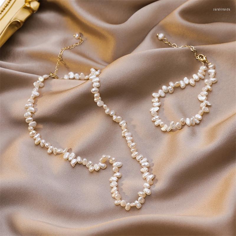 Choker Korean Fashion Jewelry Irregular Pearl Necklace Elegant Student Women Daily Clavicle Necklaces
Choker Korean Fashion Jewelry Irregular Pearl Necklace Elegant Student Women Daily Clavicle Necklaces