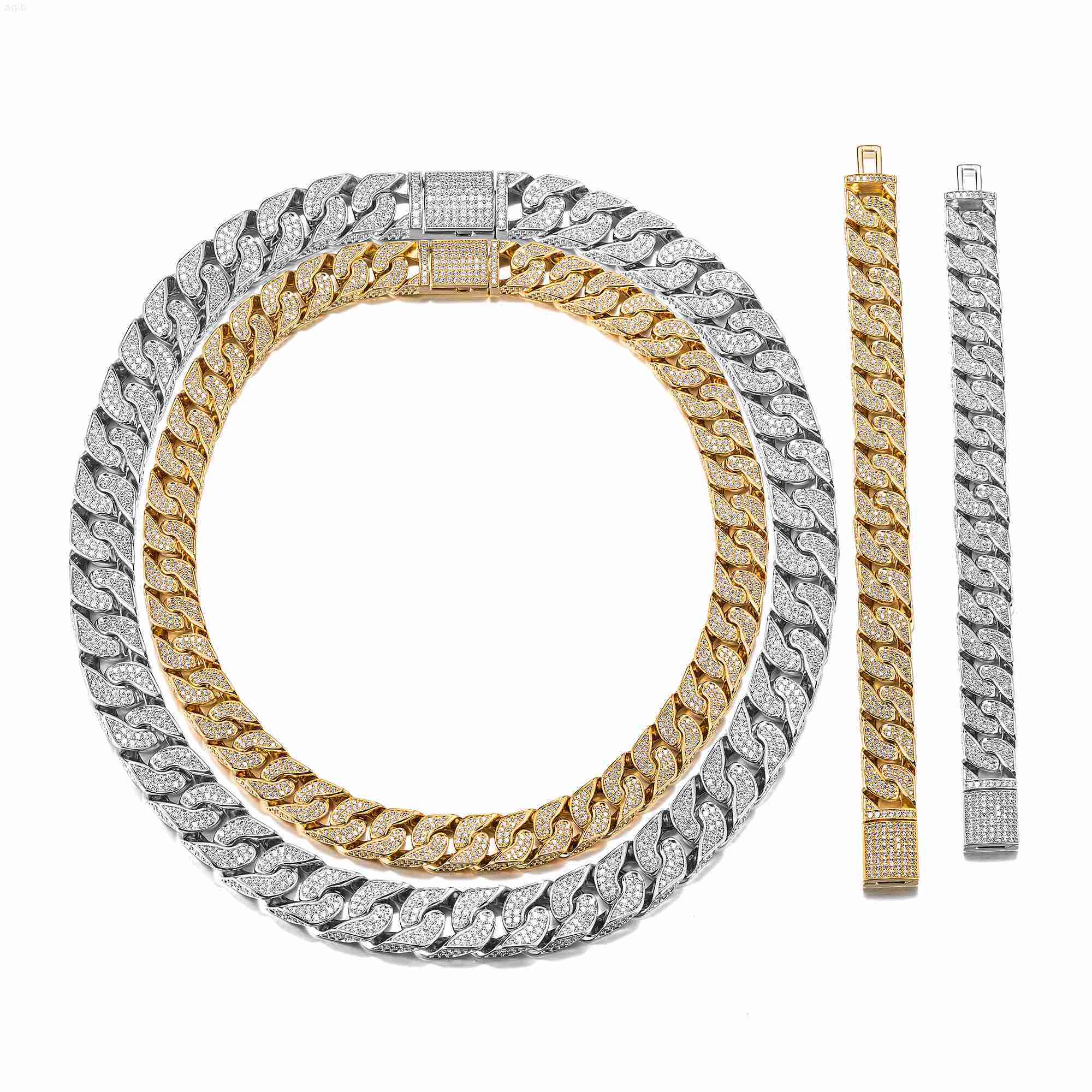 Custom Hip Hop Jewelry Iced Out 14mm 925 Setting Vvs Lab Moissanite Cuban Link Chain Necklace for Man
Custom Hip Hop Jewelry Iced Out 14mm 925 Setting Vvs Lab Moissanite Cuban Link Chain Necklace for Man