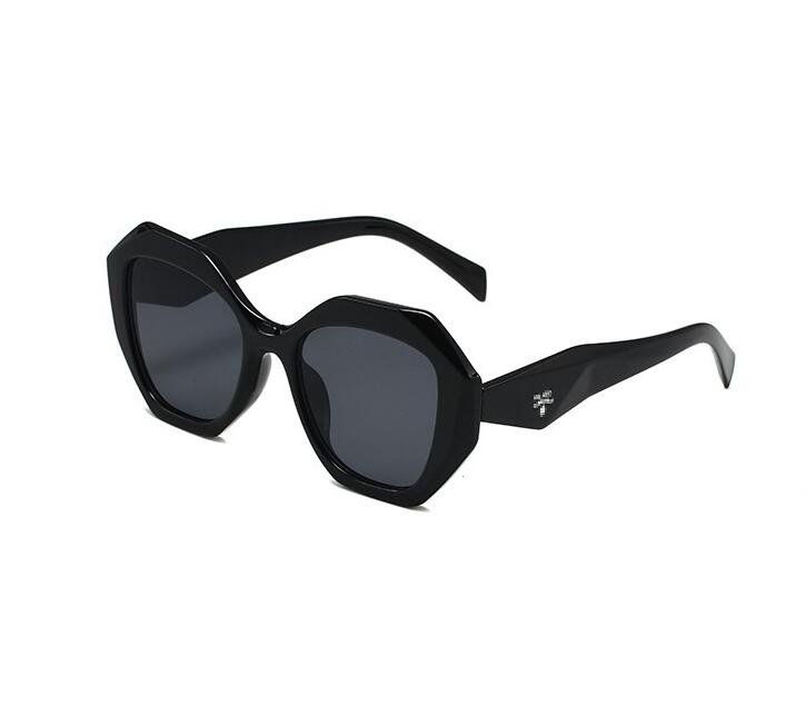 Fashion Brand Retro Sunglasses For Women Designer Ladies Sun Glasses Beach Uv Protection Eyewear
Fashion Brand Retro Sunglasses For Women Designer Ladies Sun Glasses Beach Uv Protection Eyewear