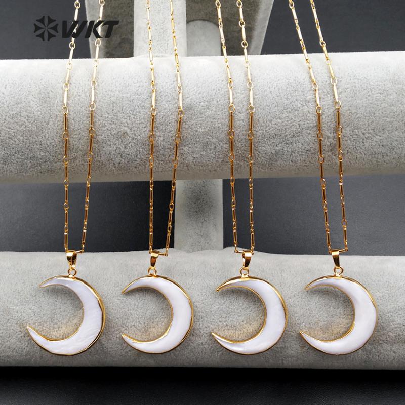 Pendant Necklaces WT-N972 Wholesale Custom Elegant Natural Big Crescent Shell Moon Necklace With Gold Chain 5pcs/lot For Jewelry Making