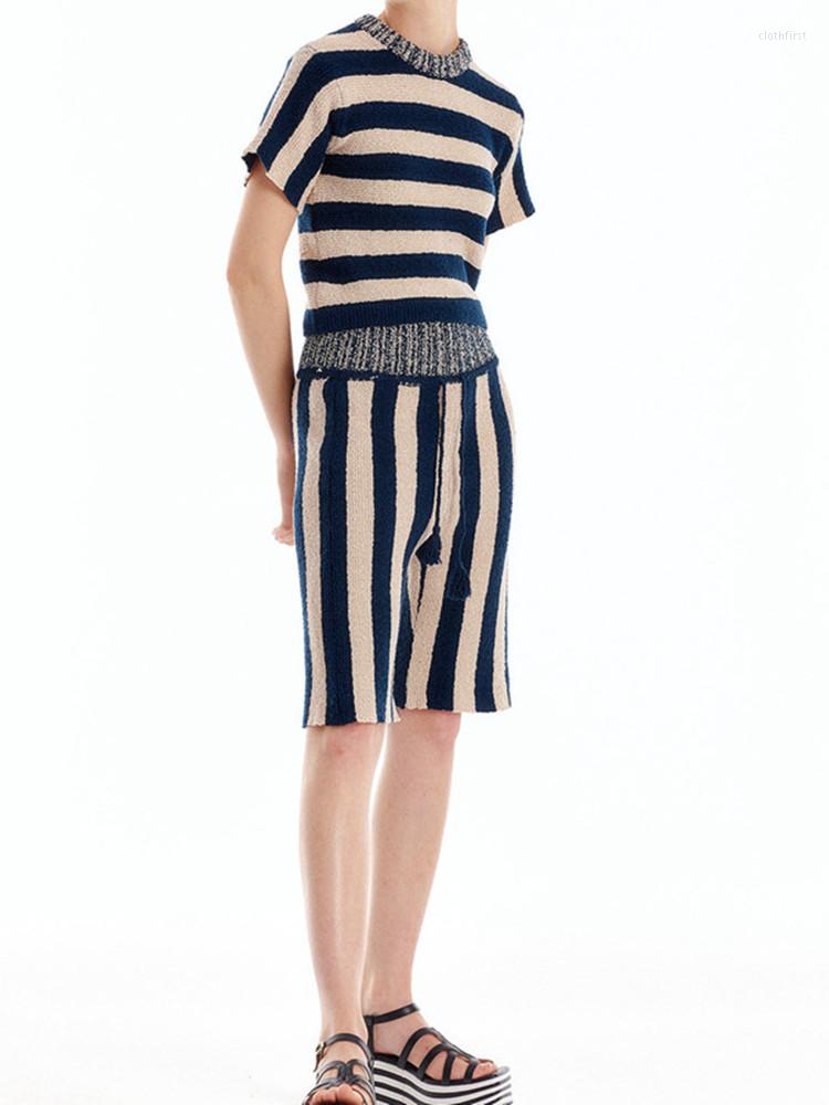 Women' Shorts Women Striped Drawstring Elastic Waist Straight Knee Length Casual Pant
Women' Shorts Women Striped Drawstring Elastic Waist Straight Knee Length Casual Pant