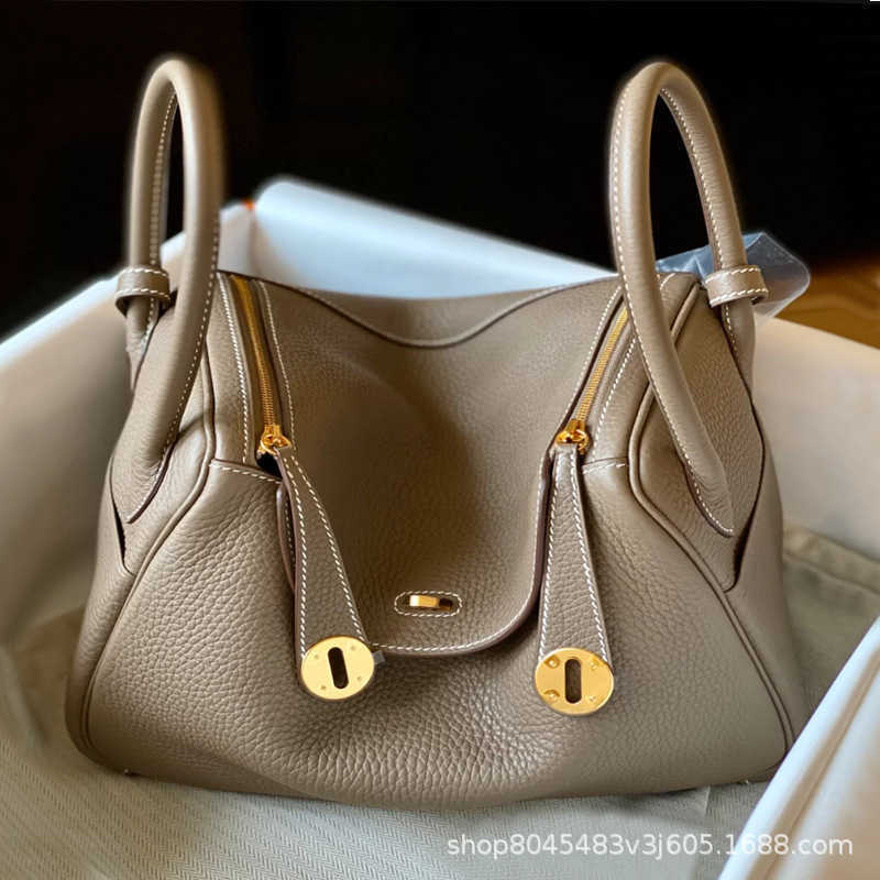 Designer Herme Lindi Bags online outlet 2023 New Versatile Mother Bao Cowhide Doctor Leather Women's One Shoul6001, Milkshake white - 22cm default gold
Designer Herme Lindi Bags online outlet 2023 New Versatile Mother Bao Cowhide Doctor Leather Women's One Shoul6001, Milkshake white - 22cm default gold
